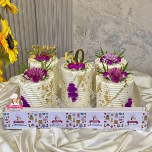 Box of 5 Mini Cakes